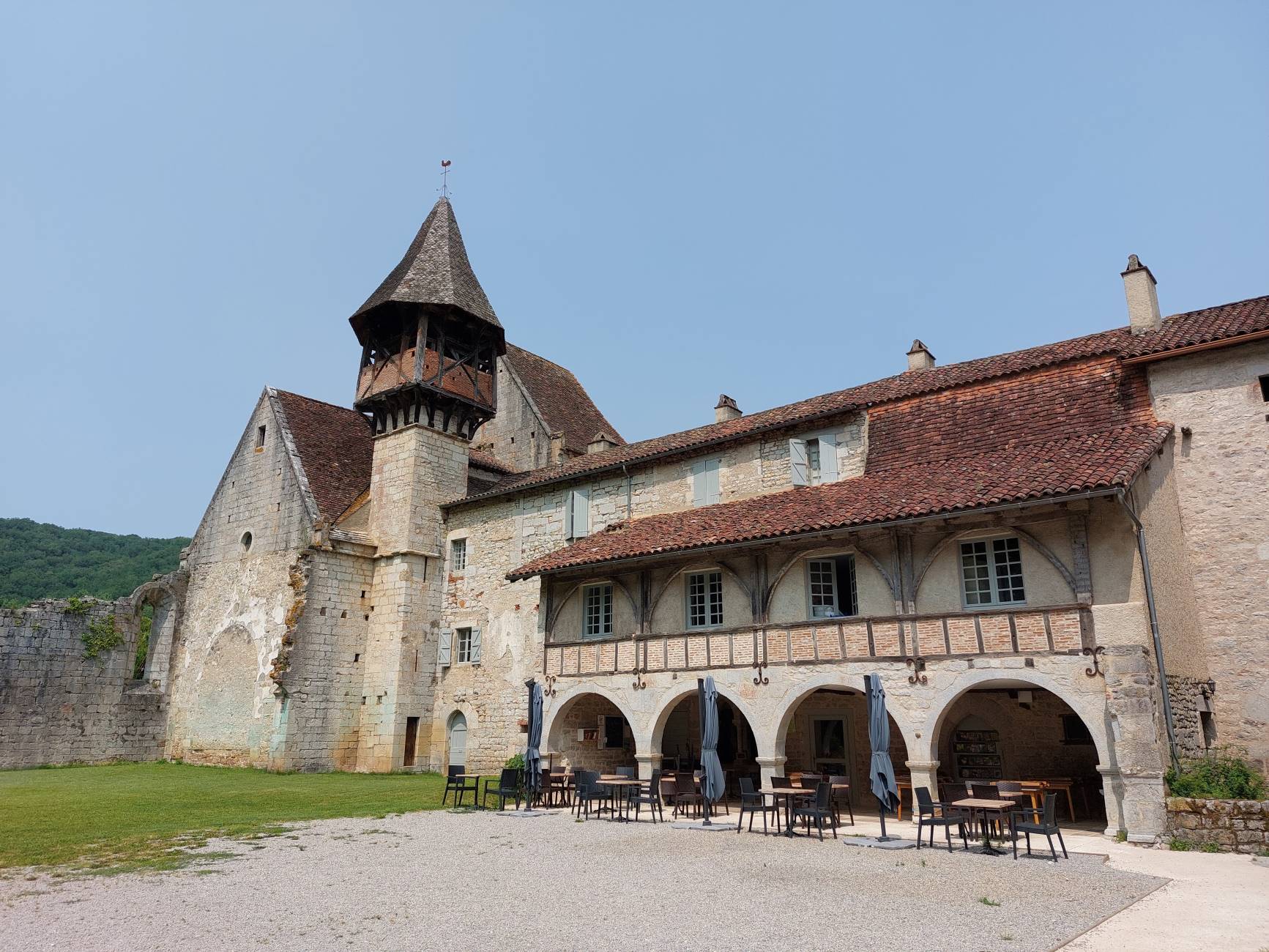 L'ancien monastère d'Espagnac-Sainte-Eulalie (Lot)
